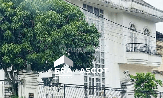 Rumah Hook Inti Kota Komplek Elite Taman Malibu, Medan Polonia 1