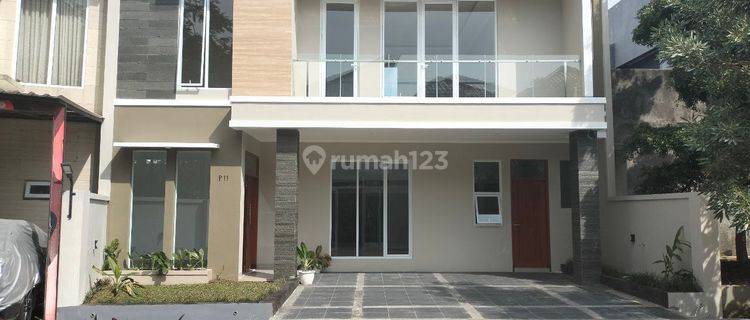 Rumah Baru Di Komplek Exclusive Mainroad Cigadung Cikutra Bandung 1