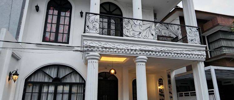 Rumah Mewah minipool Di Antapani Jl Jakarta Kiaracondong Bandung 1