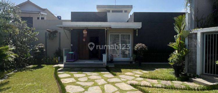 Rumah Villa Luas Asri Kawasan Wisata Jita Lembang Bandung Barat 1