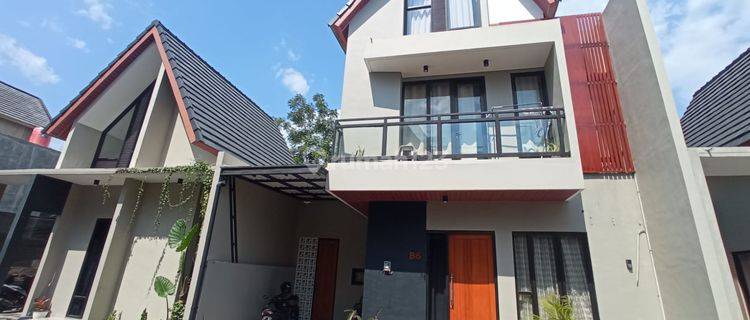 Rumah Solo 2 Lantai Dekat Toll Dan Hotel Alana 600 Jt an 1