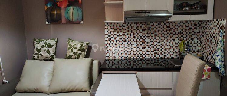 Apartemen Green Pramuka City 2 Br Ada Kolam Renang, Fully Furnished, 1