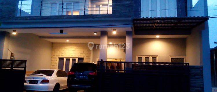 Dijual Rumah Full Furnish Baruk Tengah Surabaya 1