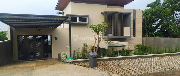 Dijual Villa 2,5 Lt Taman Dayu Pasuruan 1