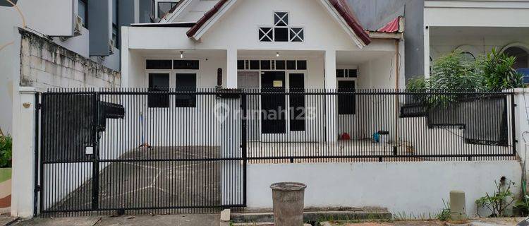 Rumah 1lantai nuansa putih 1