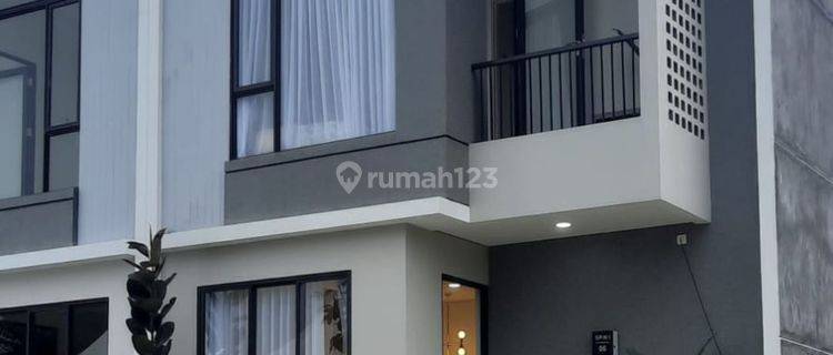 Rumah 2 Lantai Shm Baru Utara 1