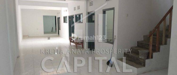 Ruko Strategis 2 Lantai Siap Usaha di Otista Bandung 1