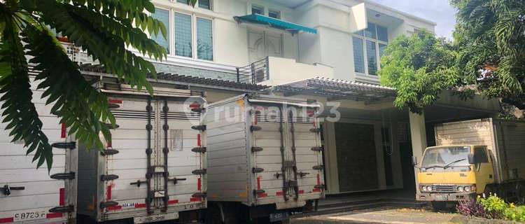 Rumah Sewa Pinggir Jalan Raya Kebon Jeruk Cocok Untuk Usaha 1