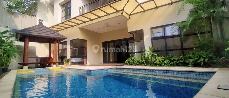 Rumah Baru Ada Pool Area Komplek The Villas Kebagusan 1