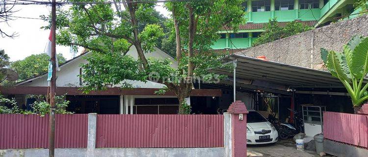 Rumah Lama Area Cilandak Barat, 300 M Ke Fatmawati Raya 1