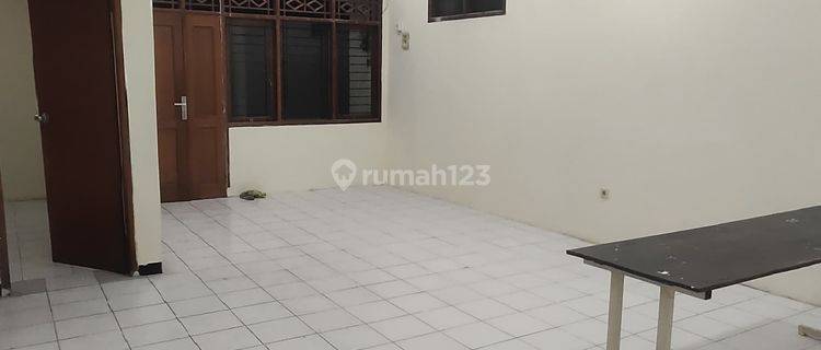 Rumah Habis Renov Area Cilandak, 150 Meter Ke Jalan Raya Antasari 1