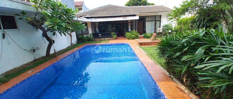 Rumah Model Lama di Area Bangka, 650 M Ke Kemang Raya, Bisa Furnished Atau Unfurnished 1