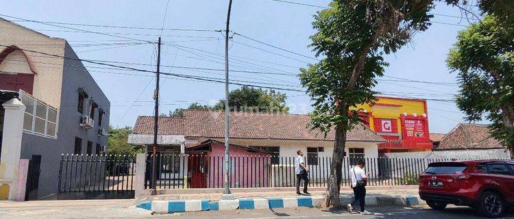 Tanah Luas Besar Di Jalan Raya Komersial Area Kota Pasuruan 1