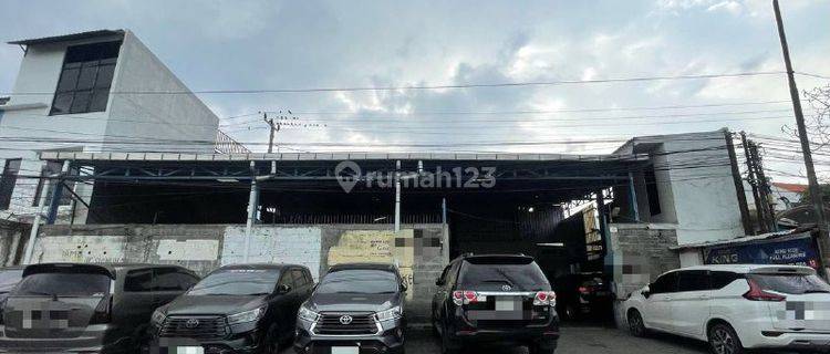 RUMAH USAHA (BENGKEL) MURAH DI DEPAN PAKUWON CITY  1
