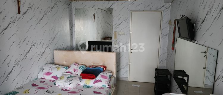 Apartemen Grand Emerald Nias Studio Lantai 9, Kelapa Gading 1