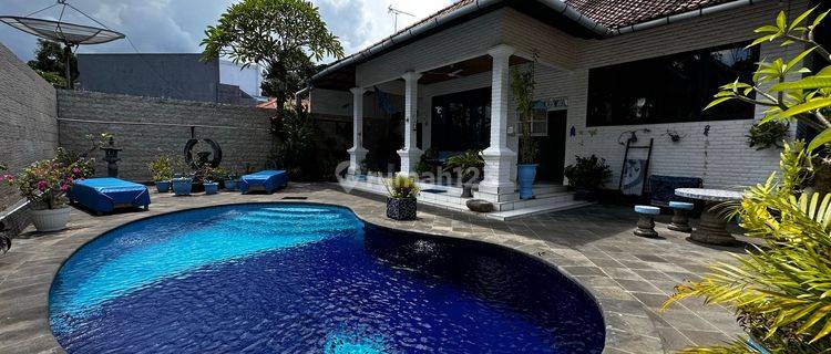 Beautiful Freehold Blue Villa In Lovina For Sale 1