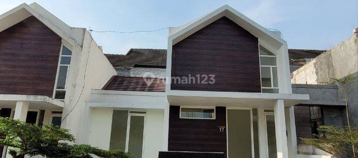 Rumah Cluster di Malang Merjosari Lowokwaru 2 Kamar 875 Juta Nego 1