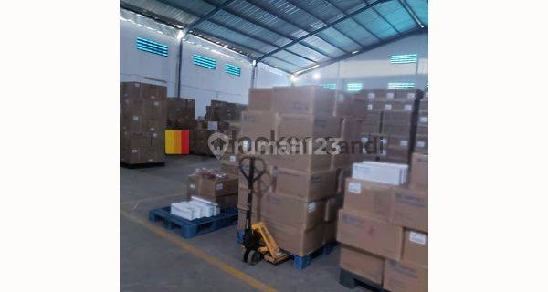Gudang di Arteri Soekarno Hatta Pedurungan Semarang 1