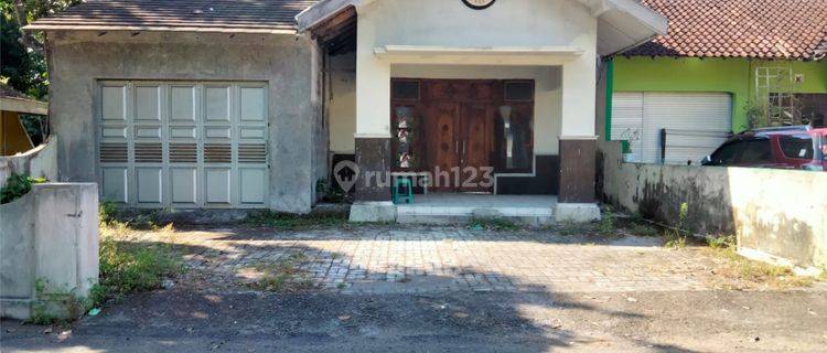 Rumah 2 Kamar Dekat Rs Bhayangkara , Tirtomartani Kalasan Sleman 1