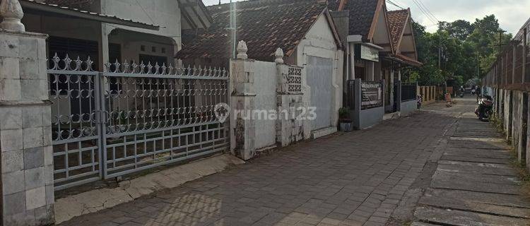 Rumah Furnish Siap Huni Lokasi Daerah Karangwaru Dekat Hotel Tentrem Yogyakarta. 1