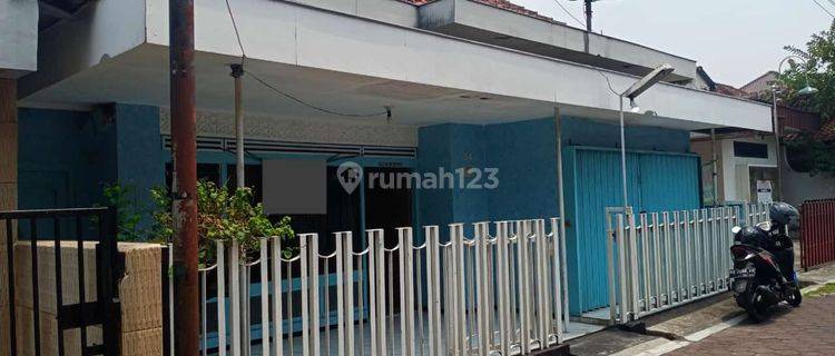 Rumah 2 Lantai Lokasi Strategis Dekat SMPN 5 di Magelang Utara 1