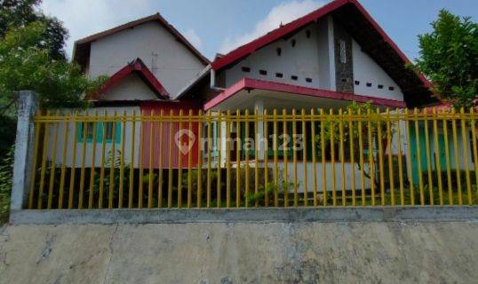 Rumah Furnish Lokasi Strategis Dekat Akmil Kota Magelang 1