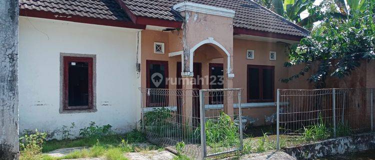 Rumah Tinggal Cocok Untuk Keluarga  Lokasi Dekat Artos Mall Magelang  1