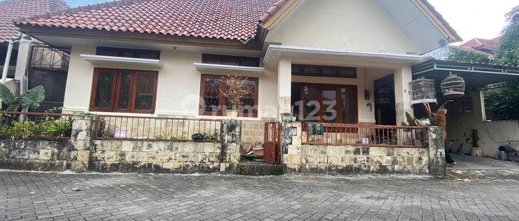 Residential House Near Al Azhar School Yogyakarta, Plemburan Ngaglik Sleman 1