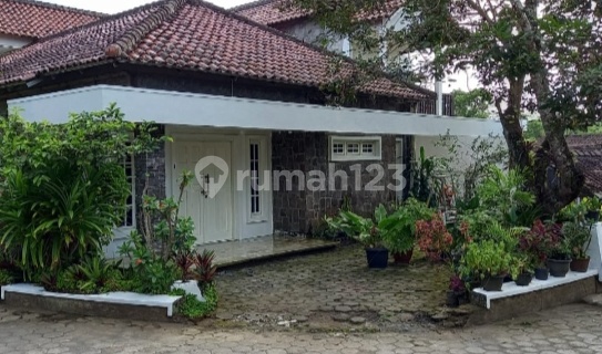 Rumah+Homestay Semi Furnish Berada Dekat Dengan Jalan Magelang-Jogja Sempu Bawah Tempuran Magelang 1