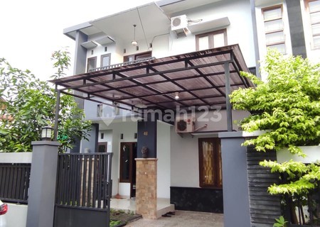 For Sale 2-Story House in Strategic Location Banteng (Jakal Km 7) Sinduharjo, Ngaglik Sleman 1