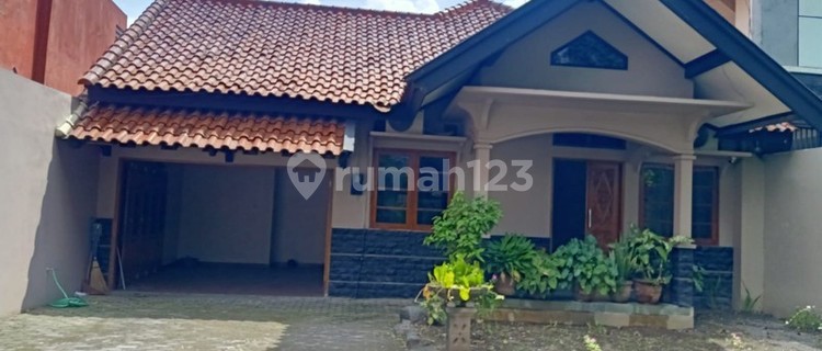 Premium Investment in Fully Furnished Boarding House at Pandega Marta Near UGM Campus, Caturtunggal, Depok, Sleman 1