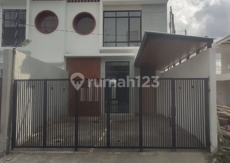 Japanese Style House Fully Furnished, Ready to Occupied Near UTY Campus - Trihanggo Sleman 1
