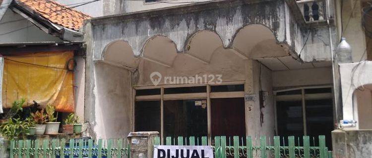 Rumah Tua, Harga Bagus, 2 Lantai Dekat Dengan Perkantoran Dan Mall Gi 1