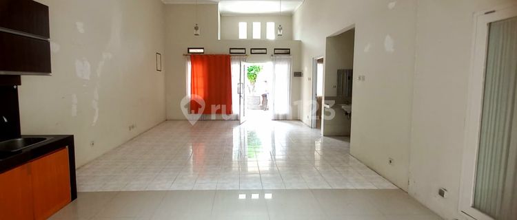 The Most Comfortable Modern Minimalist House Ready to Occupy in Jingga Puspita 1
