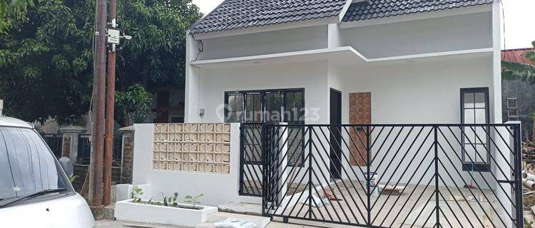 Dijual Rumah Dukuh Zamrud Kota Legenda Mustikajaya Bekasi Timur 1