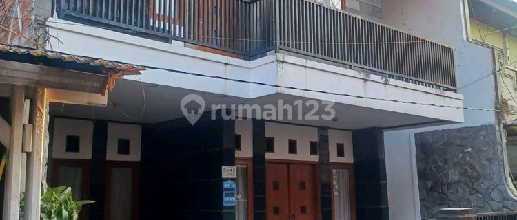 Rumah 2 Lantai Hanya 1 Menit Ke Griya Di Antapani 1