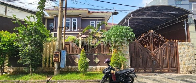 Ivory House Kenjeran Beach, East Surabaya, Strategic 1