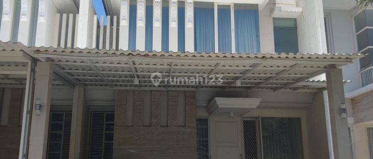 Rumah Imperial Beach, Pakuwon City Row 3 Mobil, Semi Furnished 1