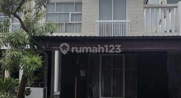 Rumah Royal Residence Cluster Harewood, Surabaya Barat, Strategis 1