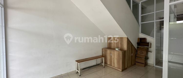 Ready-to-Use Shop House in Puri Dago, Bandung 1