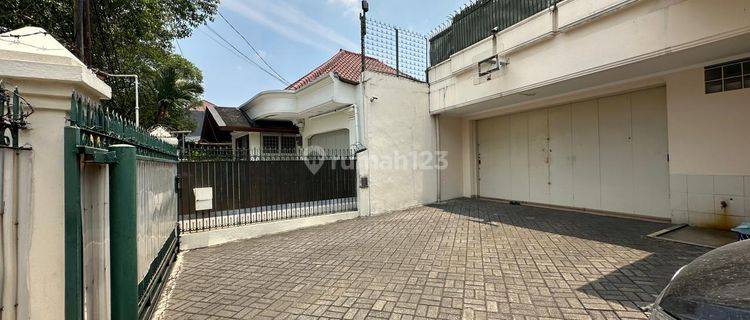 Harus Segera Terjual Rumah 2 Lantai Siap Huni Sayap Riau Bandung 1