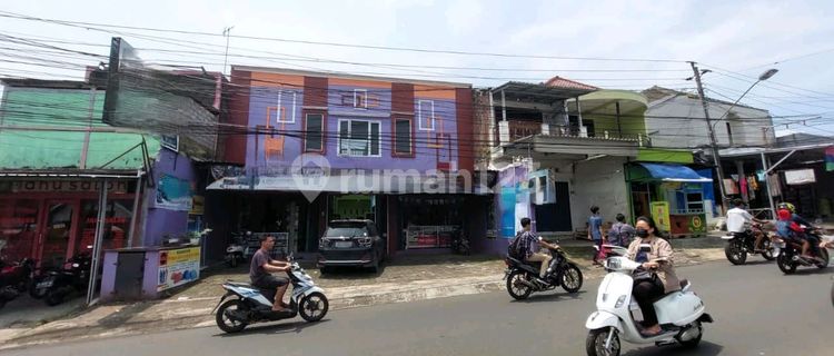 For sale: 2-story shop house on Jalan Raya Sekaran, Gunung Pati 1