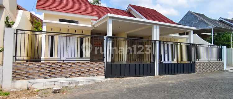 Murah Banget Rumah Ready Unit Di Kota Wisata Batu. 1