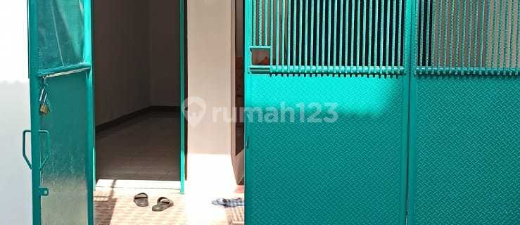 House on Jalan Hemat Grogol East Facing Near Ciputra Mall 1