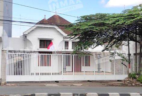 Jual Rumah Klasik Heritage Bangunan Ori Belanda Nol Jalan Raya  1