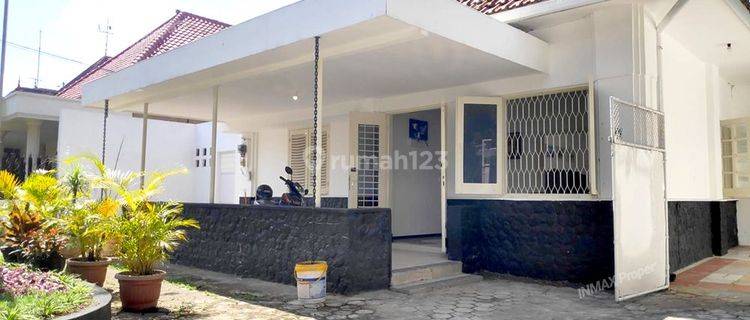 Sewa Rumah Kuno Klasik  Bangunan Belanda ijen Untuk Cafe,Resto 1