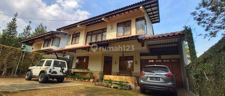 Rumah Nyaman Asri View Hutan Murah Dago Bandung 1