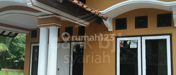 Rumah Tinggal Hak Milik di Kuningan  1