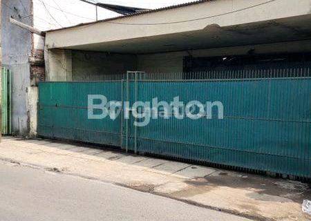 Rumah Luas Pinggir Jalan Pisangan Lama Pulo Gadung Jakarta Timur 1