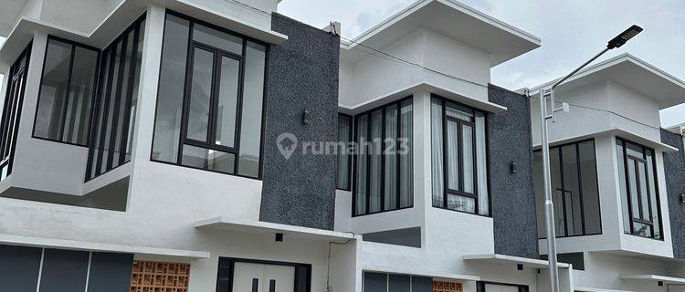 Rumah Villa Ready Dekat Wisata BNS di Oro Oro Ombo Batu 1